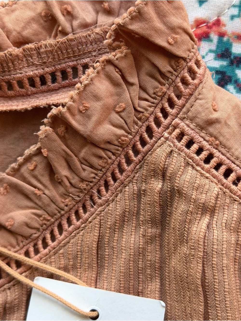 QUINCE 100% ORGANIC COTTON PEASANT BLOUSE SZ MED IN CAFE AU LAIT - Picture 6 of 8